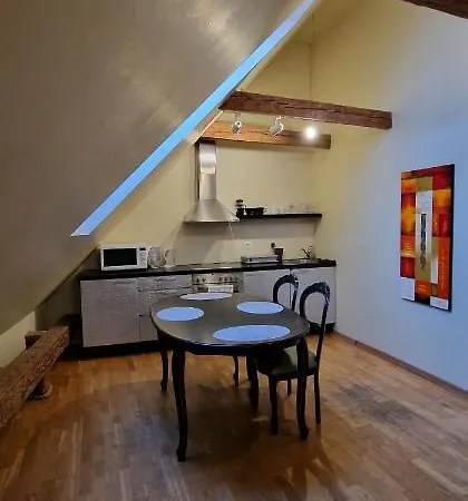 Apartamento Old Town Luxury Talin