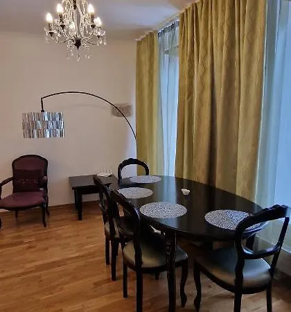 Old Town Luxury *