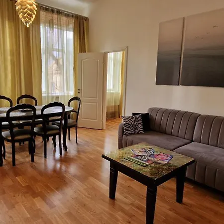 Old Town Luxury Apartman