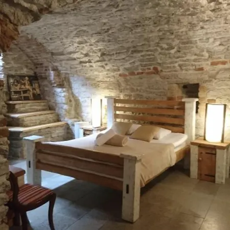 Apartament Old Town Luxury Tallin