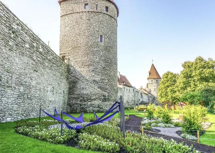 Old Town Luxury Апартаменты