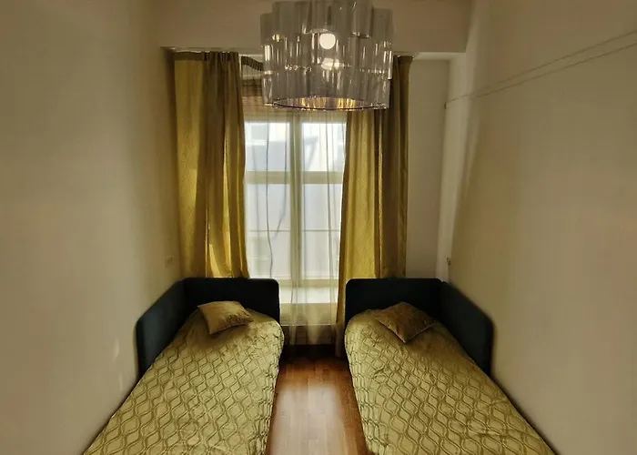 Old Town Luxury Апартаменты *